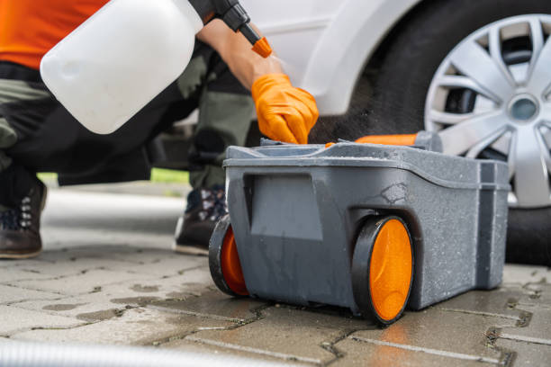 Best Luxury portable toilet rental  in Glenmoor, OH
